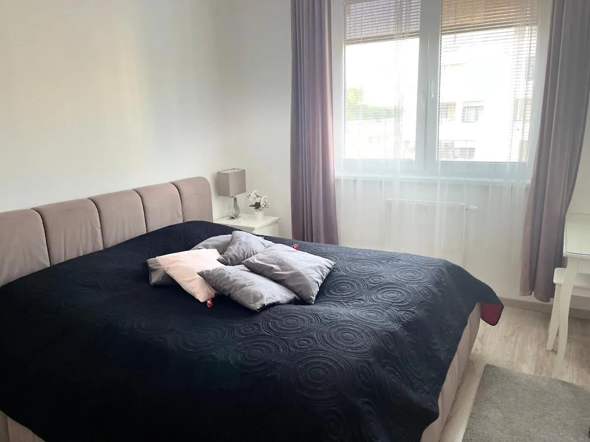 Diamond Apartments - 3 Bedroom, Luxurious Apartment In The Heart Of The City Budapest 0*,  Hongrie